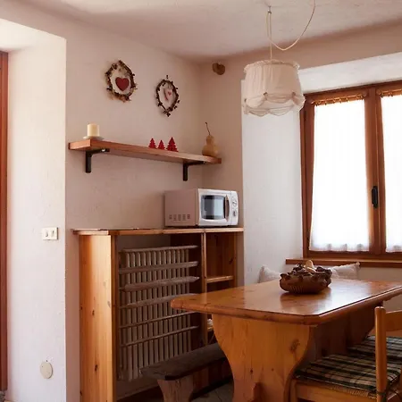 Le Rosier B&B E Appartamento Saint-Vincent Exterior foto